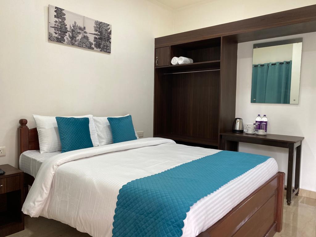 Superior Room
40 SIZE M2 | 4 MAX ADULTS | 1 MAX CHILDREN
Book Now From  Rs 3000 (+ Taxes and Fees)
